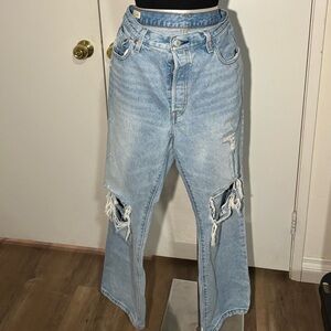 Levis 501 ‘90s Distressed Women's Jeans 
32 x 30